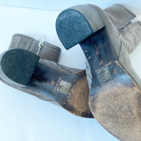 Jeffrey Campbell Ankle Bootie Slouchy Mid Heel - Picture 8 of 13